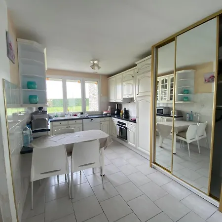 Maison Au Calme Villegats Tatil Evi *
